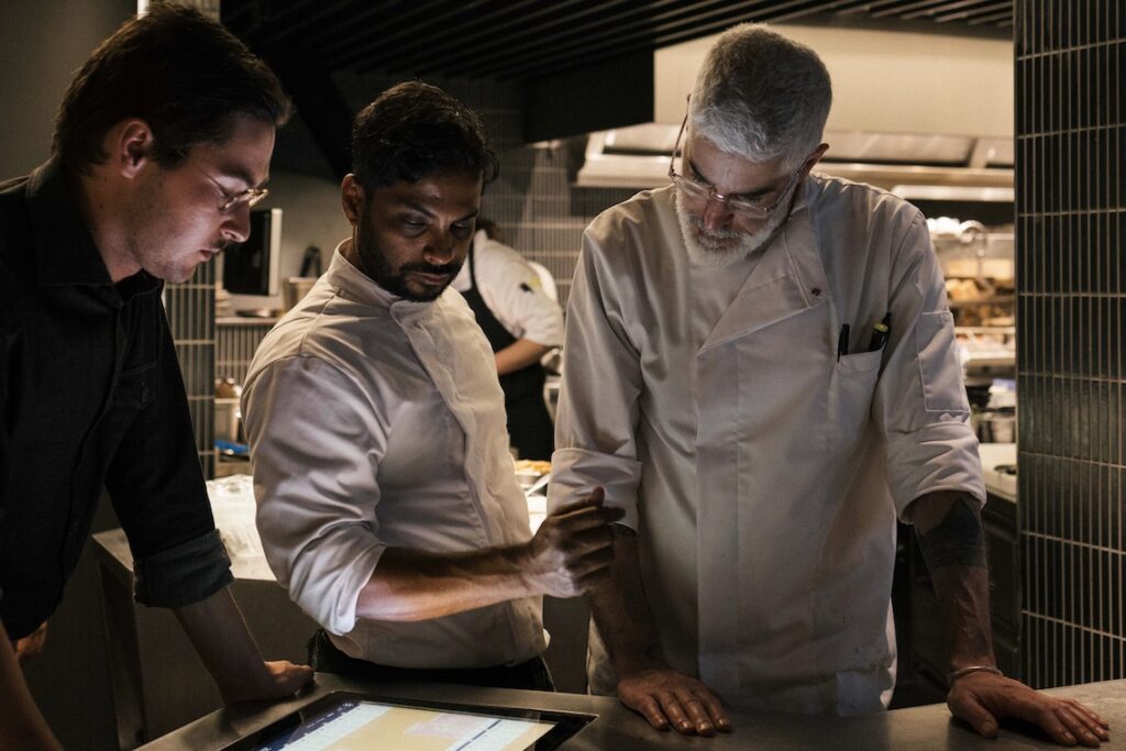 Nela Amsterdam Hari Shetty en Ori Geller
Foto: Jesaja Hizkia